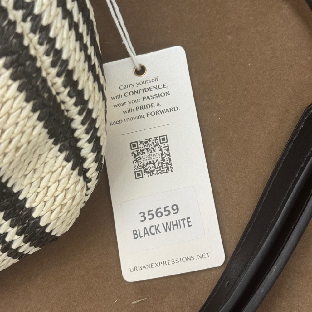 Urban Expressions Woven Knot bag with crossbody strap - Picture 7 of 7